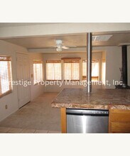 4602 S Goldenrod Pl in Tucson, AZ - Building Photo - Building Photo