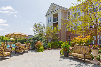 Avenel at Montgomery Square in North Wales, PA - Foto de edificio - Building Photo