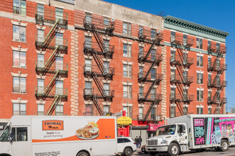 571 Southern Blvd in Bronx, NY - Building Photo - Building Photo