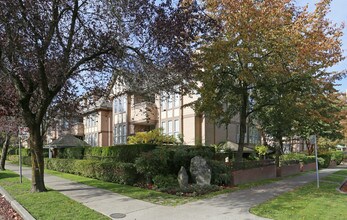 Connaught Estates in Vancouver, BC - Building Photo - Building Photo