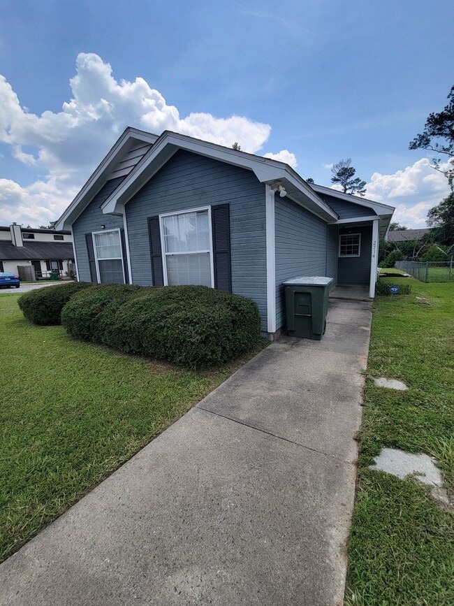 property at 2714 Sheridan Pl