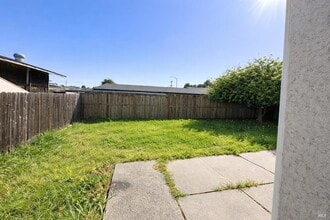 5122 Potrero Ave in Richmond, CA - Building Photo - Building Photo