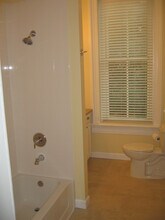 2259 Market St in Wheeling, WV - Foto de edificio - Building Photo