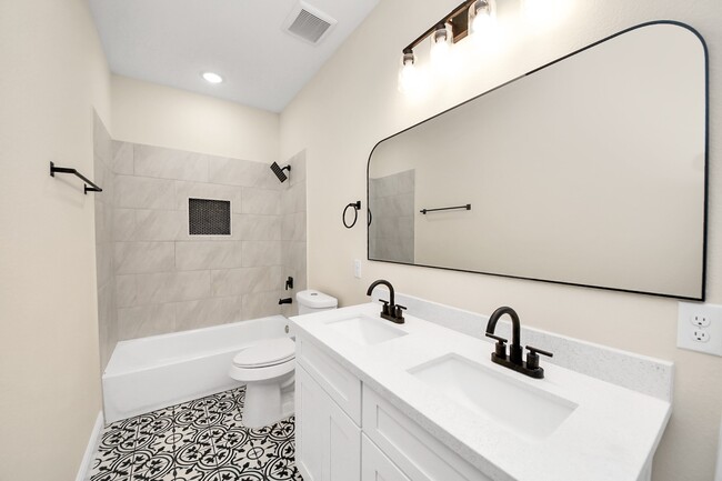 property at 3810 Hiford Dr