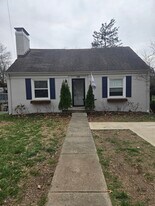 288 Rosemont Garden in Lexington, KY - Building Photo