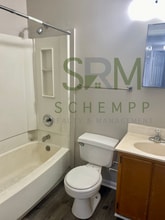 2433 Slevin St in Louisville, KY - Foto de edificio - Building Photo