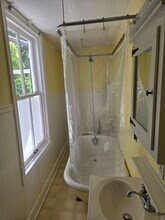 236 E 2nd St, Unit Third Fl in Frederick, MD - Building Photo - Building Photo