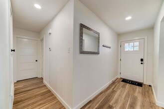 4405 Button Bend Cir in Austin, TX - Building Photo - Building Photo