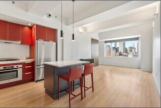 151 Dorchester St in Boston, MA - Building Photo - Building Photo