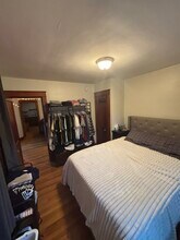 214 Myrtle Ave, Unit 2 in Portsmouth, NH - Building Photo - Building Photo