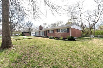 767 Wenneker Dr in St. Louis, MO - Building Photo - Building Photo