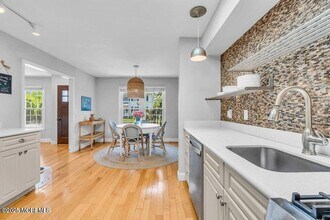 1504 Ivy Rd in Point Pleasant, NJ - Foto de edificio - Building Photo