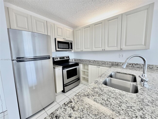 property at 2401 Riverside Dr
