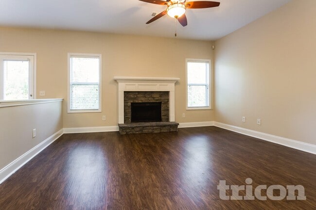 1570 Lily Valley Dr in Lawrenceville, GA - Building Photo - Building Photo