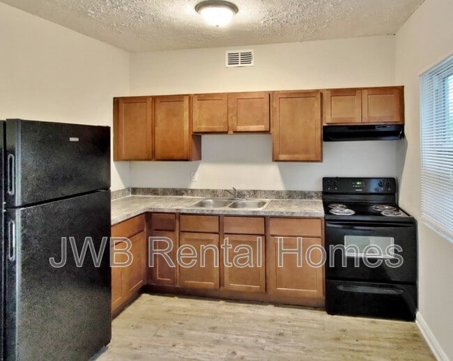 2122 Leger Cir in Jacksonville, FL - Building Photo - Building Photo