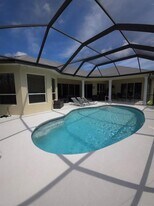 3037 Lynwood Ct in Land O Lakes, FL - Building Photo