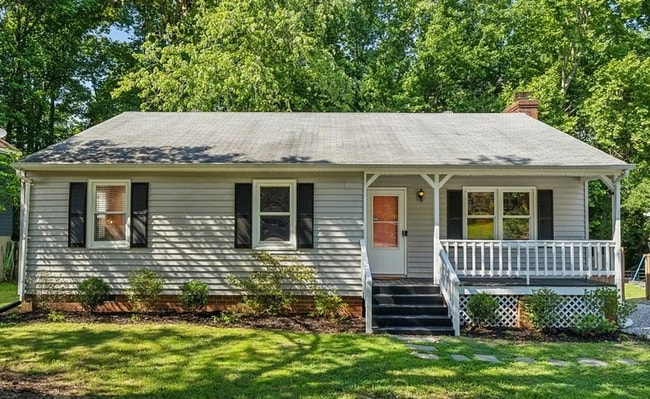 property at 7412 Newbys Ct
