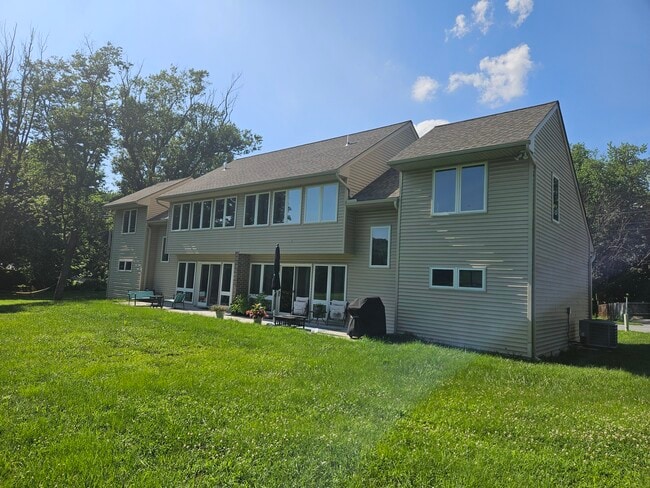 property at 150 Franklin Rd
