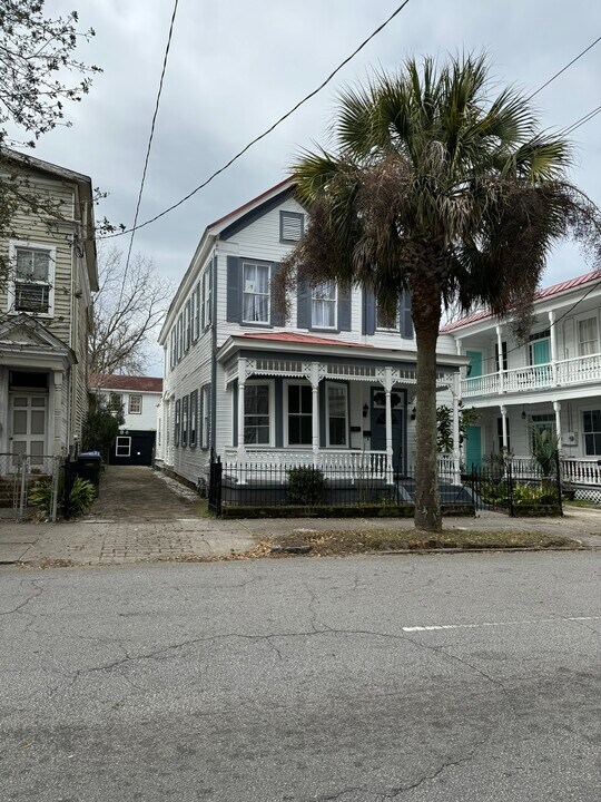 257 Coming St, Unit C in Charleston, SC - Building Photo