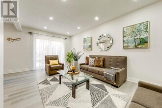 10-10 Leith Hill Rd in Toronto, ON - Building Photo - Building Photo