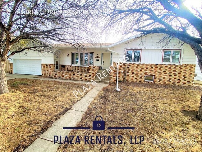 property at 1224 Lloyd St N