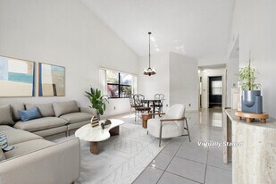 3550 NW 95th Terrace in Sunrise, FL - Building Photo