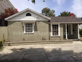 10829 Kling St in Toluca Lake, CA - Building Photo - Building Photo