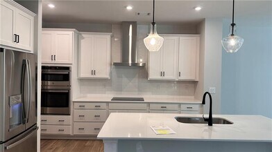 1210 Jordan Brook Dr in Lawrenceville, GA - Building Photo - Building Photo