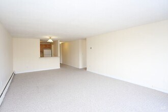 231 Main St in Watertown, MA - Building Photo - Building Photo