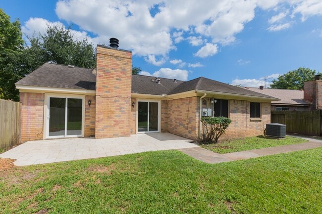 4106 Kitchen Hill Ln in Sugar Land, TX - Building Photo - Building Photo