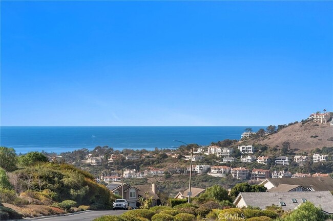 2847 Calle Heraldo, Unit 304 in San Clemente, CA - Building Photo - Building Photo