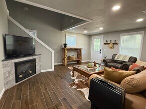 106 Harper Dr in Bastrop, TX - Building Photo - Building Photo