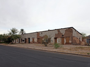 576 S Convent Ave in Tucson, AZ - Foto de edificio - Building Photo