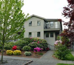 1757 NW 57th St in Seattle, WA - Foto de edificio - Building Photo