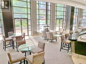 33-2633 Sheppard Ave E in Toronto, ON - Building Photo - Building Photo