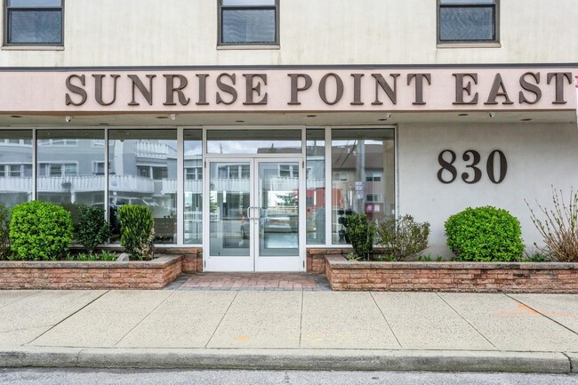 830 Shore in Long Beach, NY - Building Photo - Building Photo