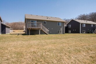 6775 Gaillardia Dr NW in Rochester, MN - Building Photo - Building Photo