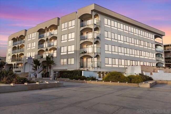 property at 4007 Everts St