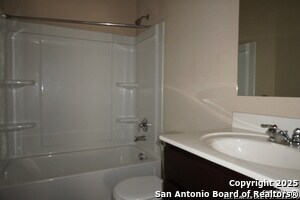 2019 Marshall Mnrs in Converse, TX - Building Photo - Building Photo