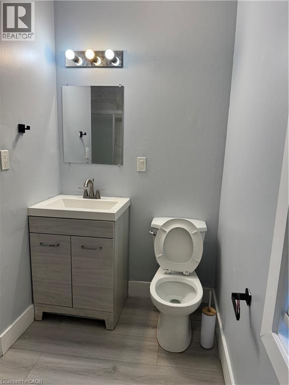 161 Kenilworth Ave N in Hamilton, ON - Building Photo - Building Photo