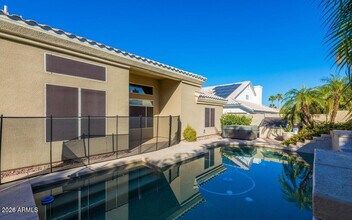 1617 E Tierra Buena Ln in Phoenix, AZ - Building Photo - Building Photo