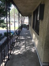 12910 S Vermont Ave in Gardena, CA - Foto de edificio - Building Photo