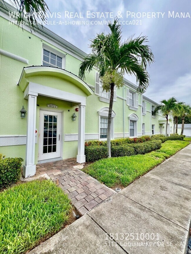 property at 5111 Coquina Key Dr SE