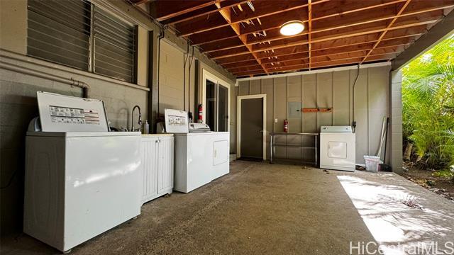 3339 Manoa Rd in Honolulu, HI - Building Photo - Building Photo