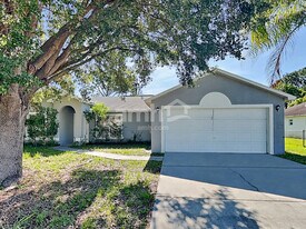 215 Aviation Ave NE in Palm Bay, FL - Building Photo