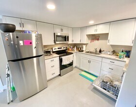 127 Station Rd in South Hero, VT - Building Photo - Building Photo