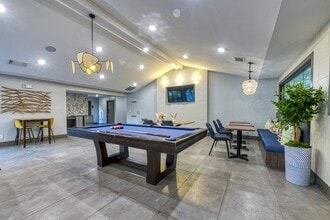 Wynnwood Vinings in Atlanta, GA - Foto de edificio - Building Photo