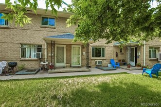 33 N Washington St in Denver, CO - Foto de edificio - Building Photo
