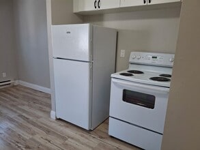 Lilac Place Apartments in Sault Ste Marie, ON - Foto de edificio - Building Photo