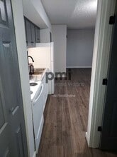 465 E Main St in Warrensburg, IL - Building Photo - Building Photo